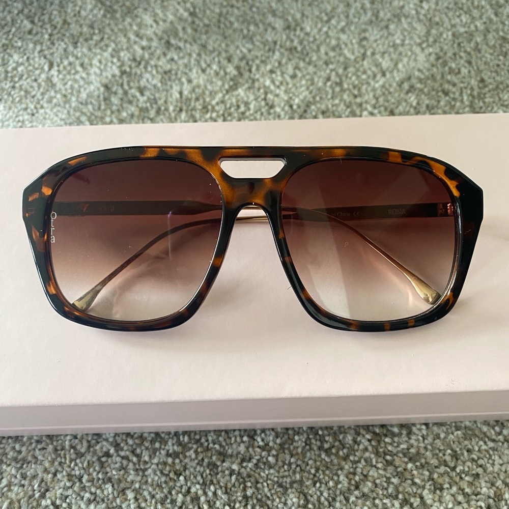 Otra Sunglasses